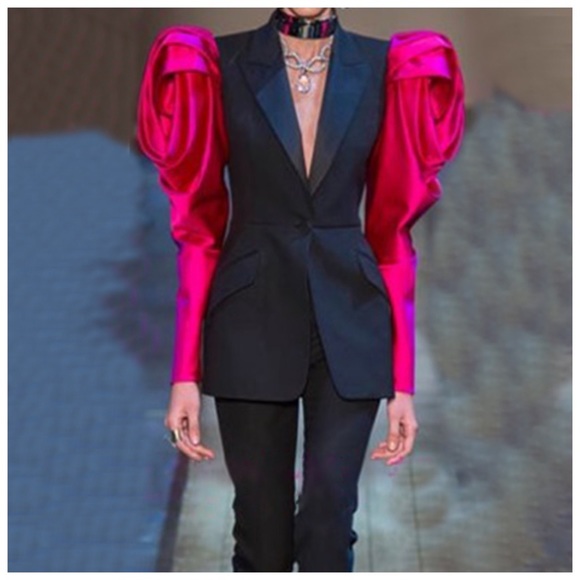 The QUYNCI Dramatic Sleeve Jacket - Picture 3 of 10